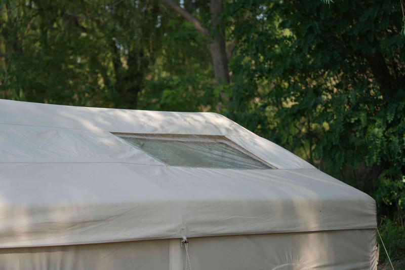 Two room inflatable tent 4 Two room inflatable tent 4